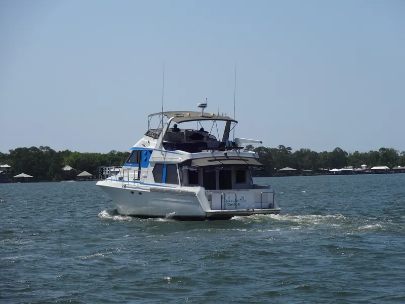 Slide: The Image of Navigator 5600 Sundance Pilothouse 1997 - 128