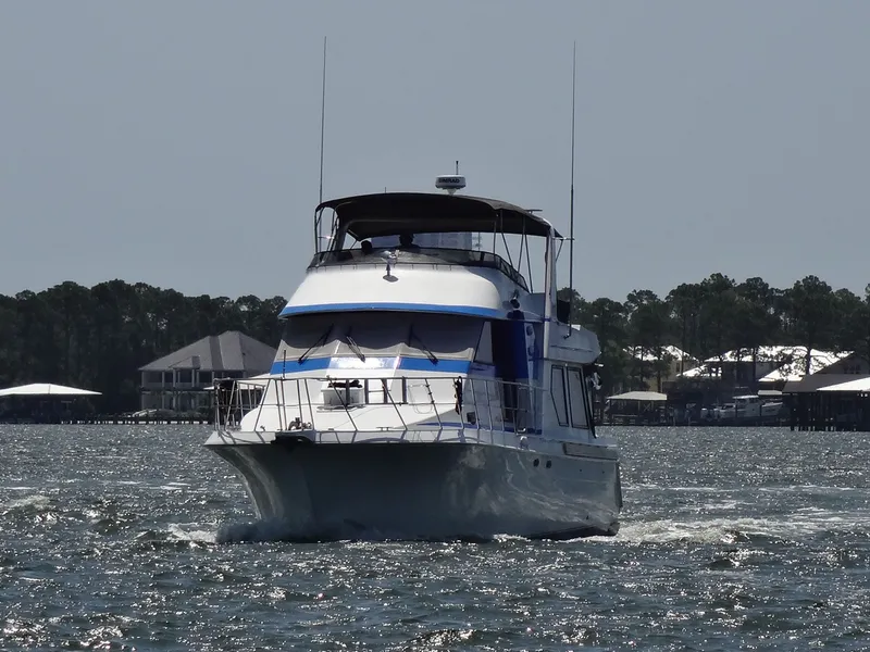 Slide: The Image of Navigator 5600 Sundance Pilothouse 1997 - 133