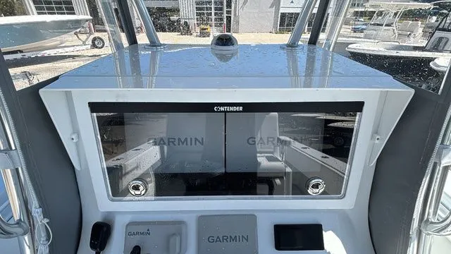 Slide: The Image of Contender 32 ST 2026 - 11