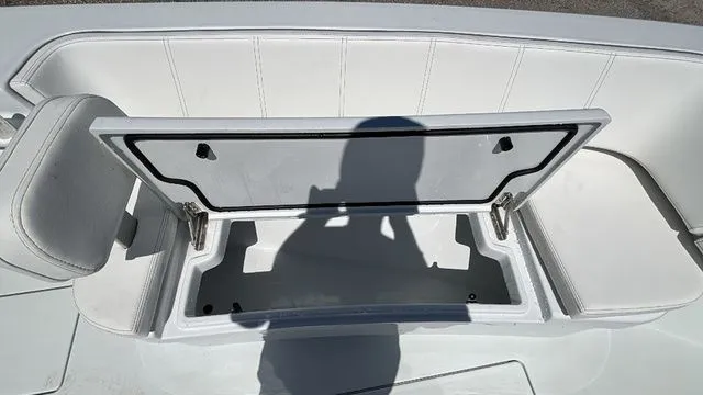 Slide: The Image of Contender 32 ST 2026 - 30