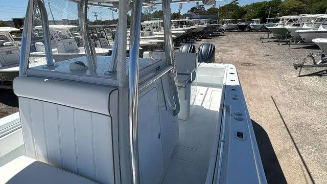 Slide: The Image of Contender 32 ST 2026 - 33