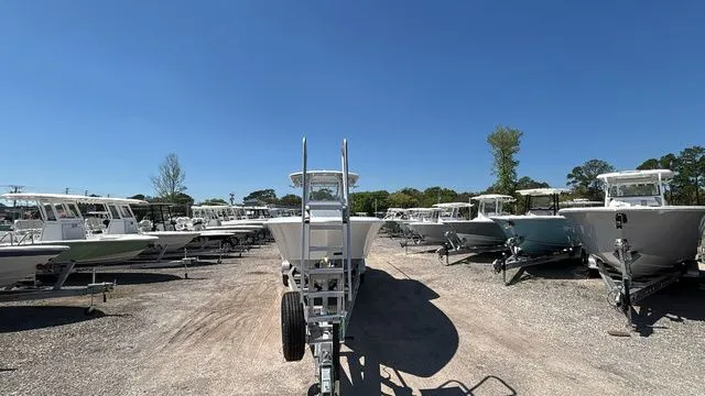 Slide: The Image of Contender 32 ST 2026 - 4