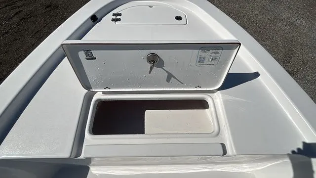 Slide: The Image of Sea Pro 172 Bay 2026 - 18