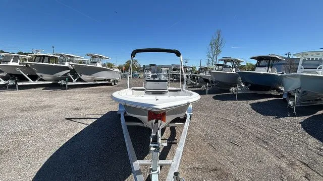 Slide: The Image of Sea Pro 172 Bay 2026 - 4