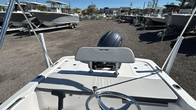 Slide: The Image of Sea Pro 172 Bay 2026 - 7