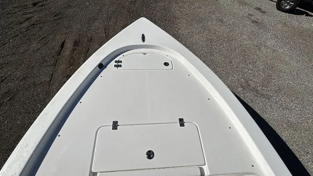 Slide: The Image of Sea Pro 172 Bay 2026 - 17