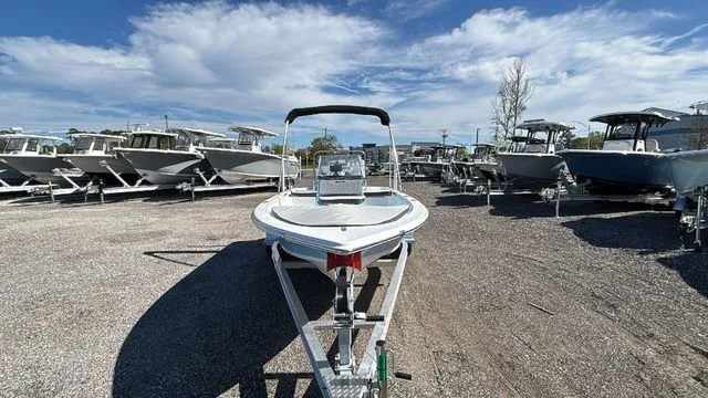 Slide: The Image of Sea Pro 172 Bay 2026 - 4