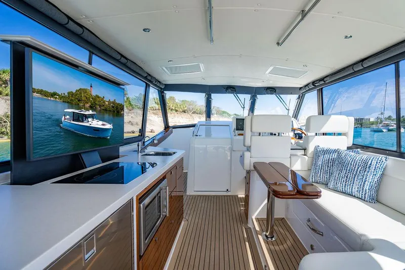 Slide: The Image of Interior of 2024 MJM 4 yacht with modern amenities. - 46