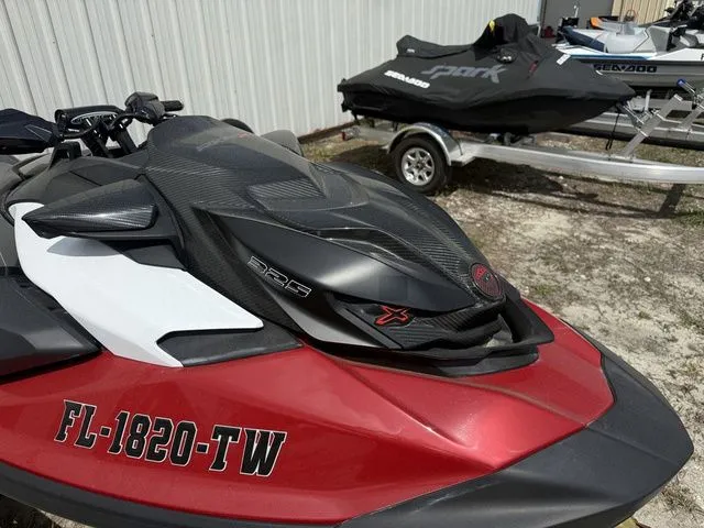 Slide: The Image of Sea-Doo RXP-X 325 iBR Fiery Red Premium Tech, BRP Premiu 2024 - 6