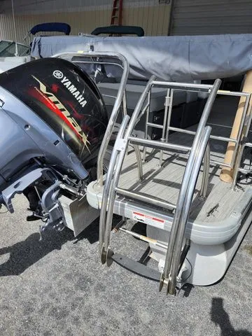 Slide: The Image of Monaco 235 2020 - 11