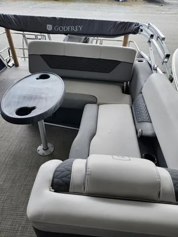 Slide: The Image of Monaco 235 2020 - 4