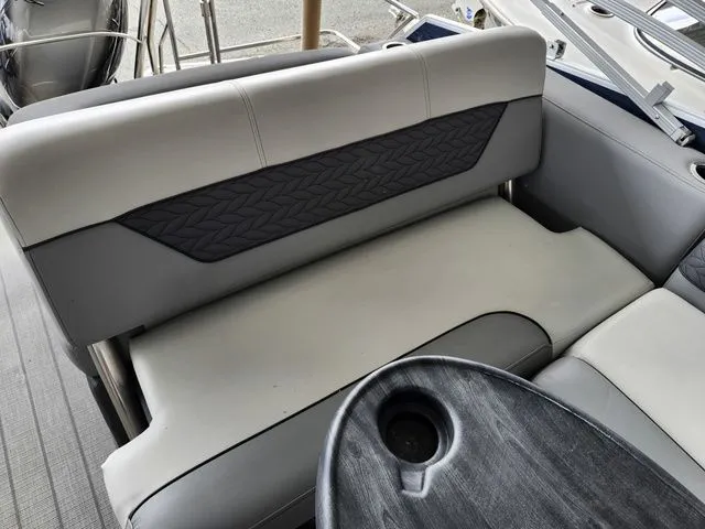 Slide: The Image of Monaco 235 2020 - 6