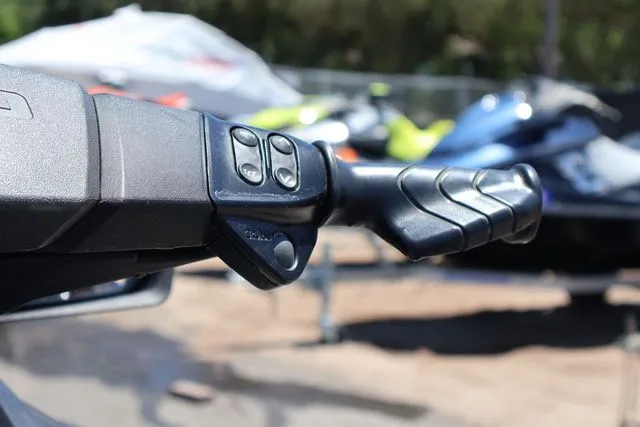 Slide: The Image of Sea-Doo GTX 155 2016 - 11
