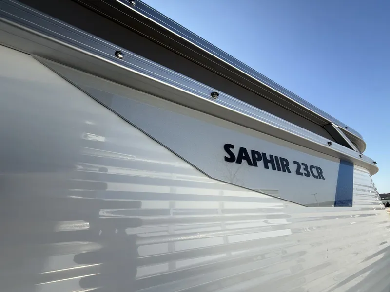 The Image of Armada Saphir 23CR 23' Sports Configured Tritoon w/140HP Suzuki & Tandem Axle Trailer 2025 - 1
