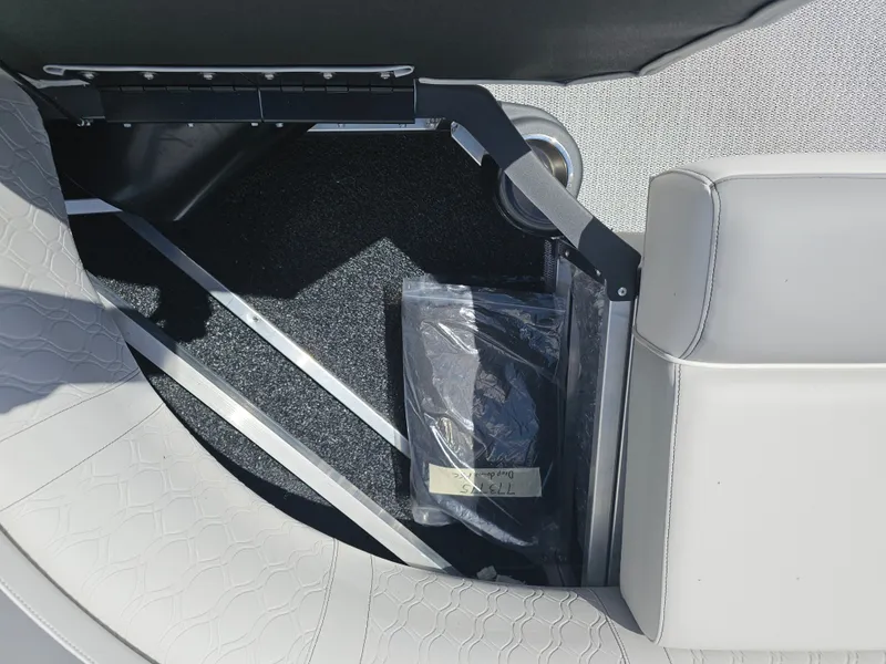 Slide: The Image of Avalon 2385 Catalina Quad Lounger Shift 2026 - 11