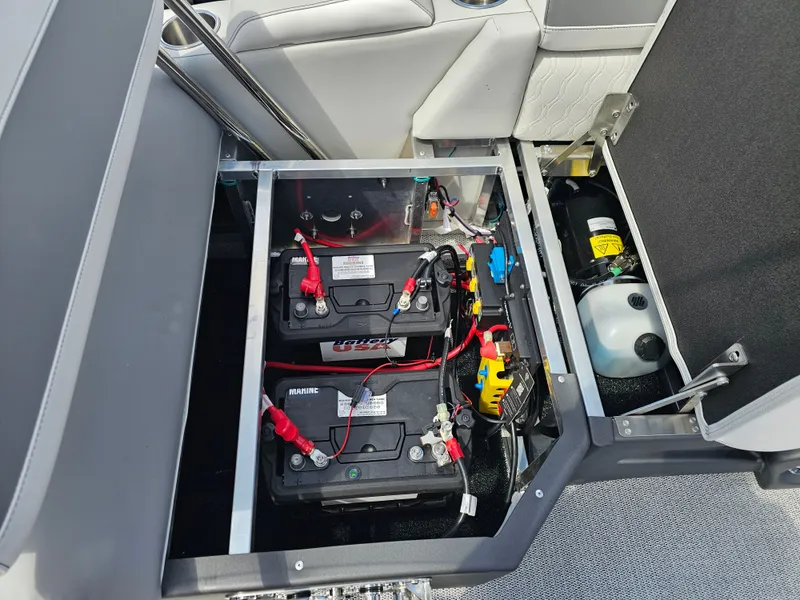 Slide: The Image of Avalon 2385 Catalina Quad Lounger Shift 2026 - 13