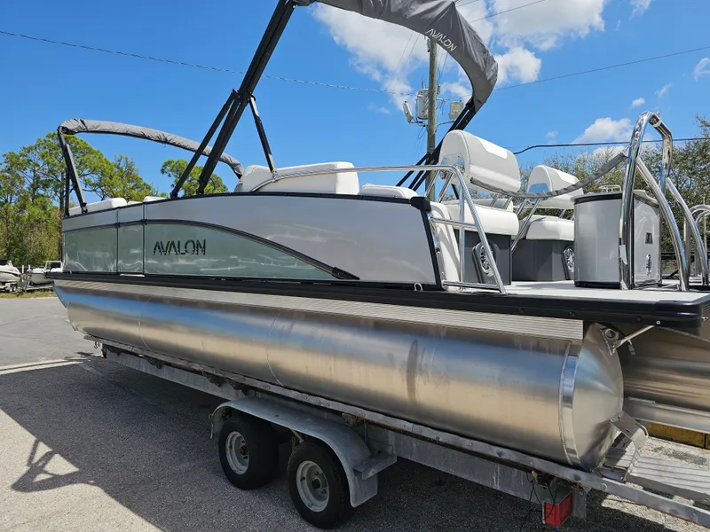 Slide: The Image of Avalon 2385 Catalina Quad Lounger Shift 2026 - 61