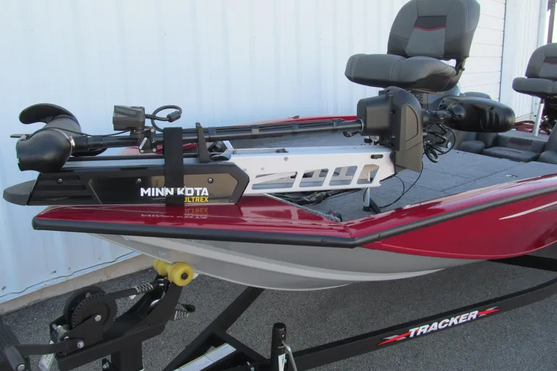 Slide: The Image of 2024 Tracker Pro Team 190 TX boat with Minn Kota Ultrex trolling motor. - 13