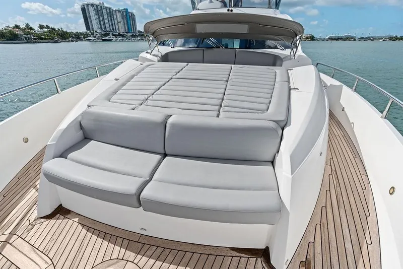 Slide: The Image of 2018 Sunseeker 75 Sport Yacht with spacious deck and luxurious seating. - 38