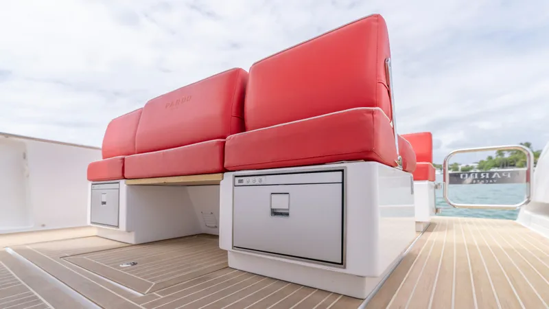 Slide: The Image of Red seating on 2023 Pardo Yachts 38 with wooden deck. - 24