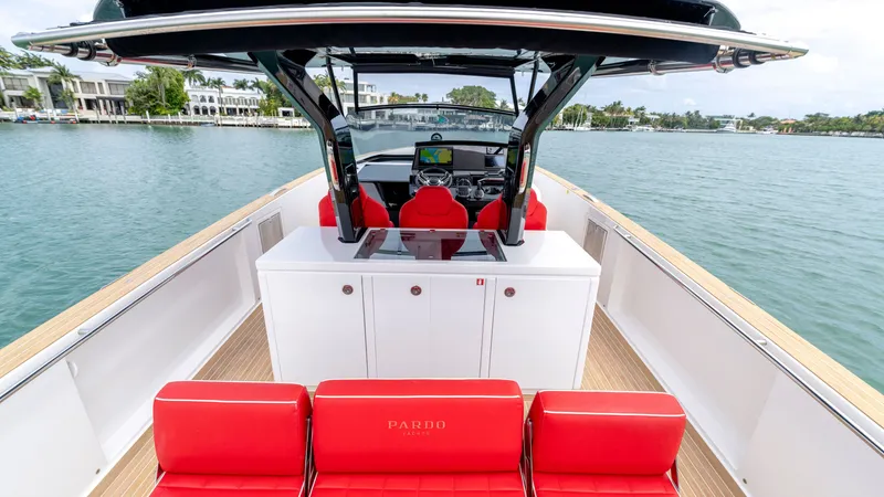 Slide: The Image of Pardo Yachts 38, 2023, featuring red seats and modern cockpit. - 40