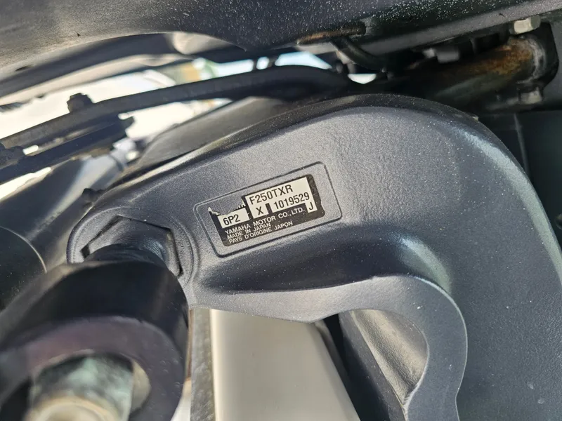 Slide: The Image of Century 2901 Center Console 2008 - 34