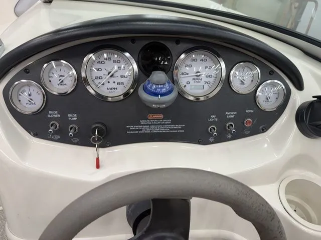 Slide: The Image of Sea Ray 175 Sport Bowrider 140hp w/Trailer 2008 - 10