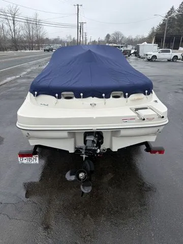 Slide: The Image of Sea Ray 175 Sport Bowrider 140hp w/Trailer 2008 - 21