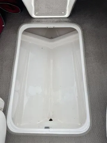 Slide: The Image of Larson SEI 180 BOWRIDER 135HP W/Trailer 2004 - 14