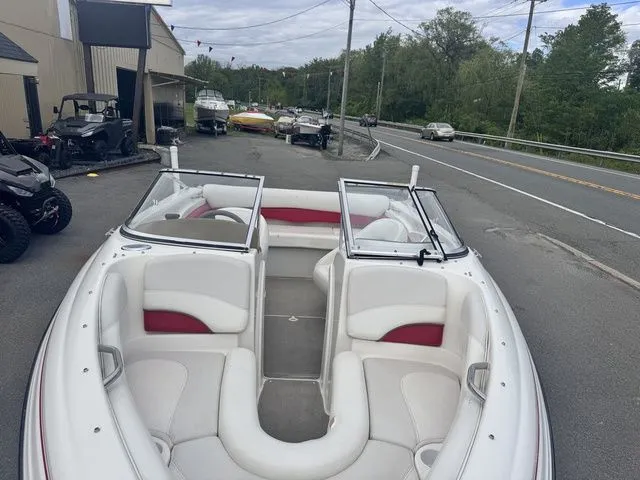 Slide: The Image of Larson SEI 180 BOWRIDER 135HP W/Trailer 2004 - 6