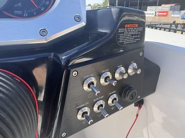 Slide: The Image of Scarab 165H.O. w/250hp, Trailer Only 48hrs 2018 - 26