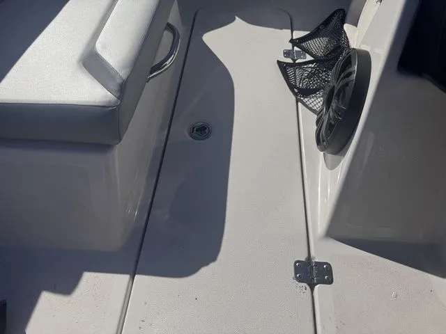 Slide: The Image of Scarab 165H.O. w/250hp, Trailer Only 48hrs 2018 - 31