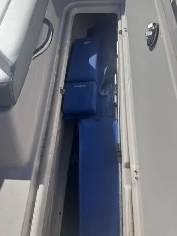 Slide: The Image of Scarab 165H.O. w/250hp, Trailer Only 48hrs 2018 - 32