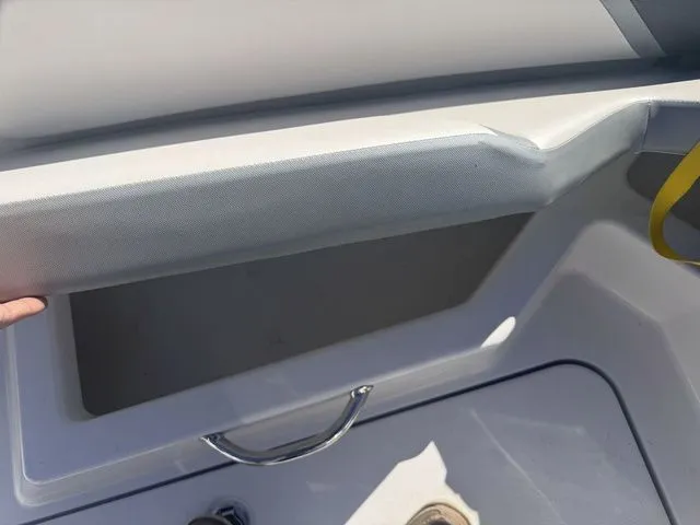 Slide: The Image of Scarab 165H.O. w/250hp, Trailer Only 48hrs 2018 - 38