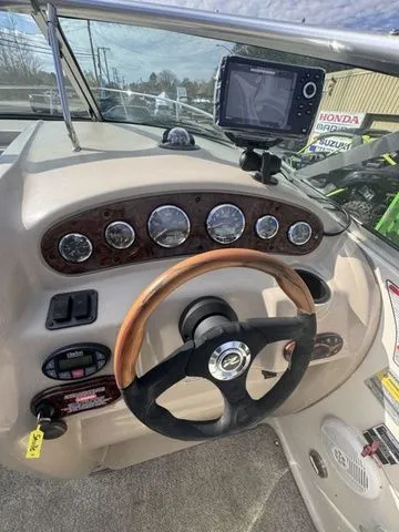 Slide: The Image of Sea Ray 225 Weekender 2004 - 11