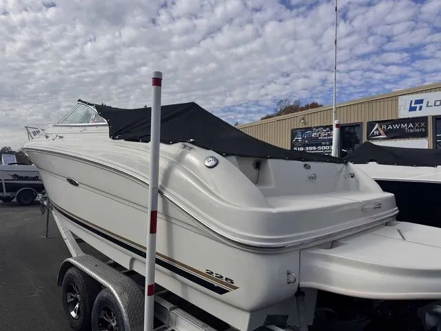 Slide: The Image of Sea Ray 225 Weekender 2004 - 20