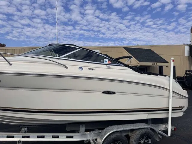 Slide: The Image of Sea Ray 225 Weekender 2004 - 21