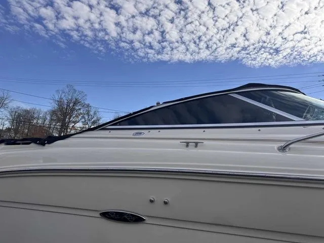 Slide: The Image of Sea Ray 225 Weekender 2004 - 22