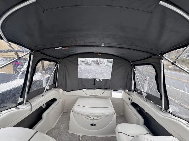 Slide: The Image of Sea Ray 225 Weekender 2004 - 3