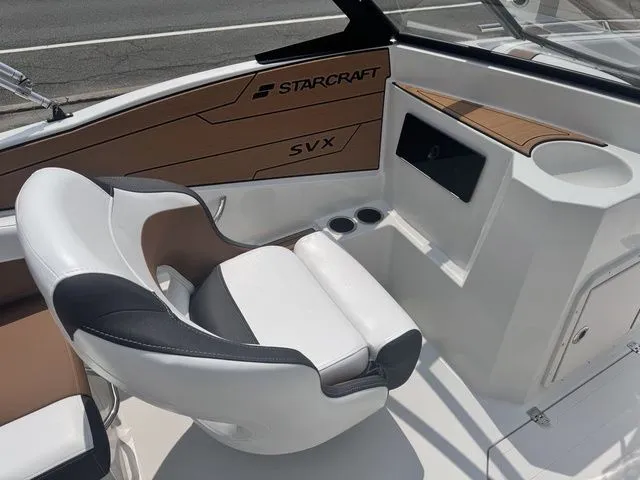 Slide: The Image of Starcraft SVX OB 190 DC OB w/140hp and Trailer 2026 - 11