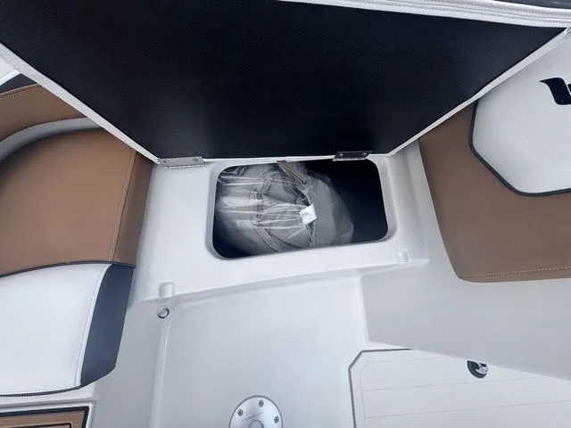 Slide: The Image of Starcraft SVX OB 190 DC OB w/140hp and Trailer 2026 - 23