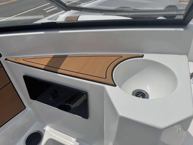 Slide: The Image of Starcraft SVX OB 190 DC OB w/140hp and Trailer 2026 - 28