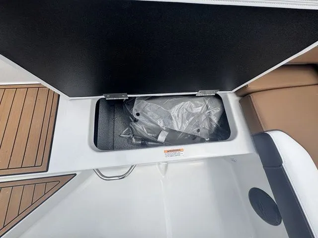 Slide: The Image of Starcraft SVX OB 190 DC OB w/140hp and Trailer 2026 - 33