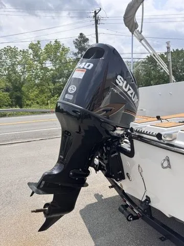 Slide: The Image of Starcraft SVX OB 190 DC OB w/140hp and Trailer 2026 - 38