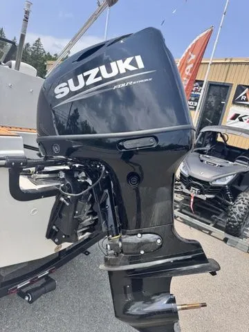 Slide: The Image of Starcraft SVX OB 190 DC OB w/140hp and Trailer 2026 - 39