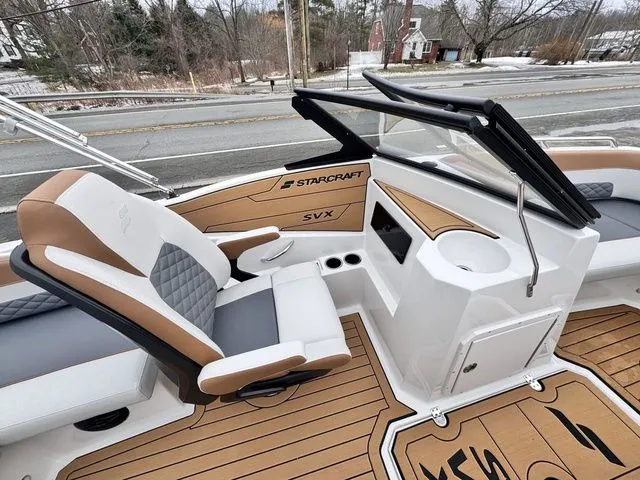 Slide: The Image of Starcraft SVX 210 IO 200hp and Trailer 2026 - 17