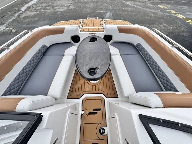 Slide: The Image of Starcraft SVX 210 IO 200hp and Trailer 2026 - 20