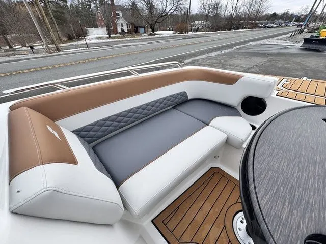 Slide: The Image of Starcraft SVX 210 IO 200hp and Trailer 2026 - 21