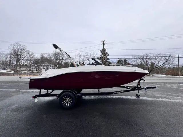 Slide: The Image of Starcraft SVX 210 IO 200hp and Trailer 2026 - 3