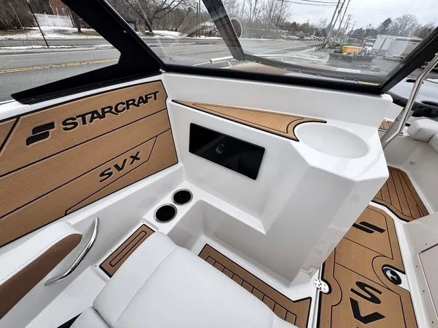 Slide: The Image of Starcraft SVX 210 IO 200hp and Trailer 2026 - 34